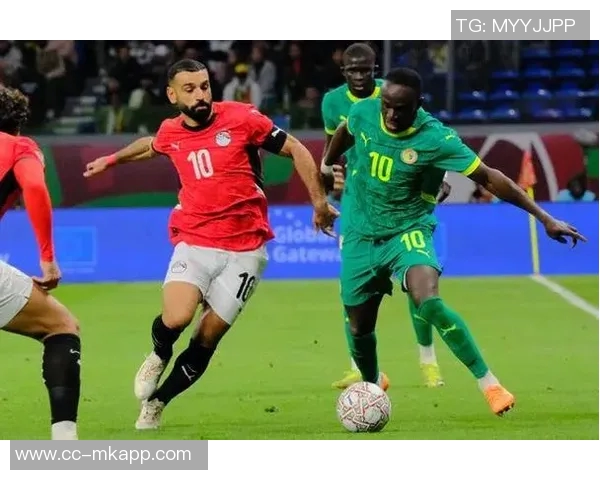 非洲杯再度对决萨拉赫与马内昔日队友关系的微妙变化与冲突回顾 非洲杯再度对决萨拉赫与马内昔日队友关系的微妙变化与冲突回顾