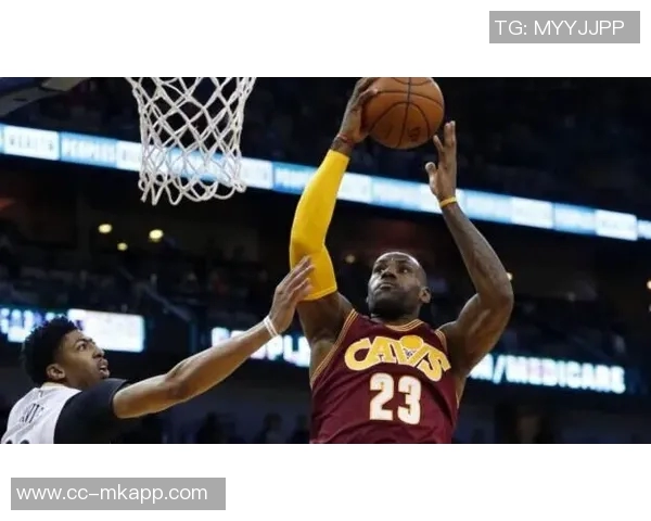 詹姆斯再创佳绩对阵猛龙豪取七连胜上次败北已是2022年三月 詹姆斯再创佳绩对阵猛龙豪取七连胜上次败北已是2022年三月